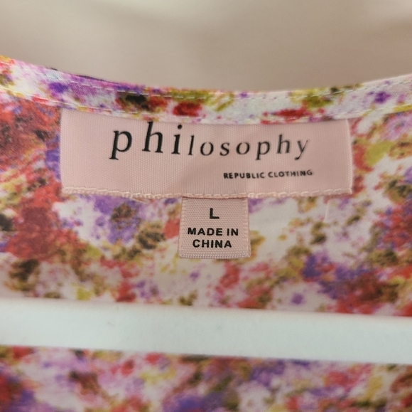 ⭐️40% Off⭐️ Philosophy Republic Clothing Floral Sheer Blouse - Picture 5 of 10